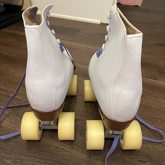 New Quads with Purple Ombré Laces - Picture 2 of 3